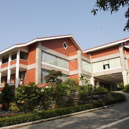 Ming Yuan Hotel Nanning Exterior foto