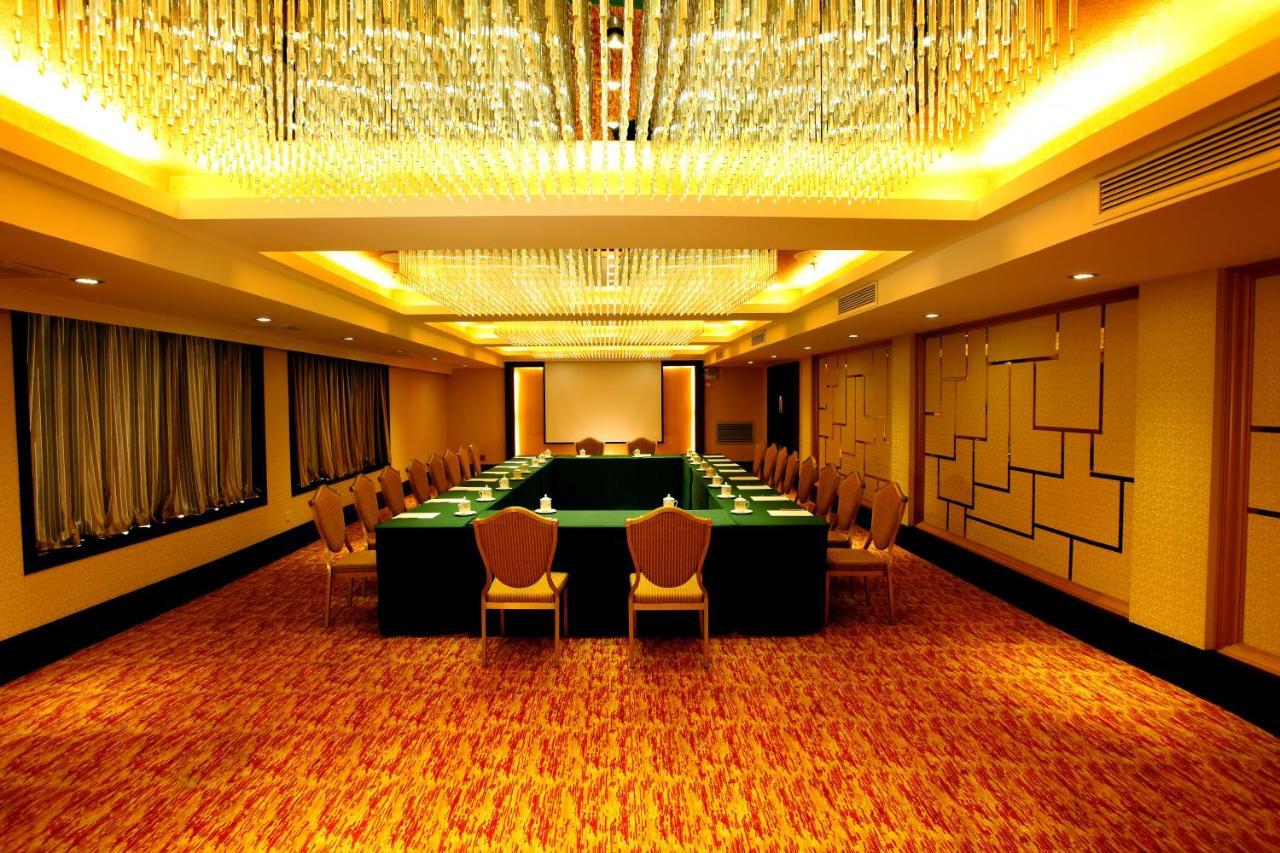 Ming Yuan Hotel Nanning Exterior foto