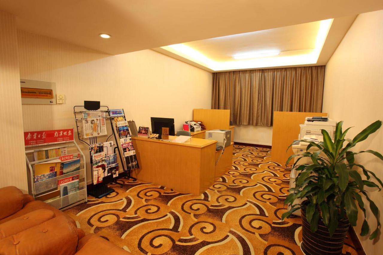 Ming Yuan Hotel Nanning Exterior foto