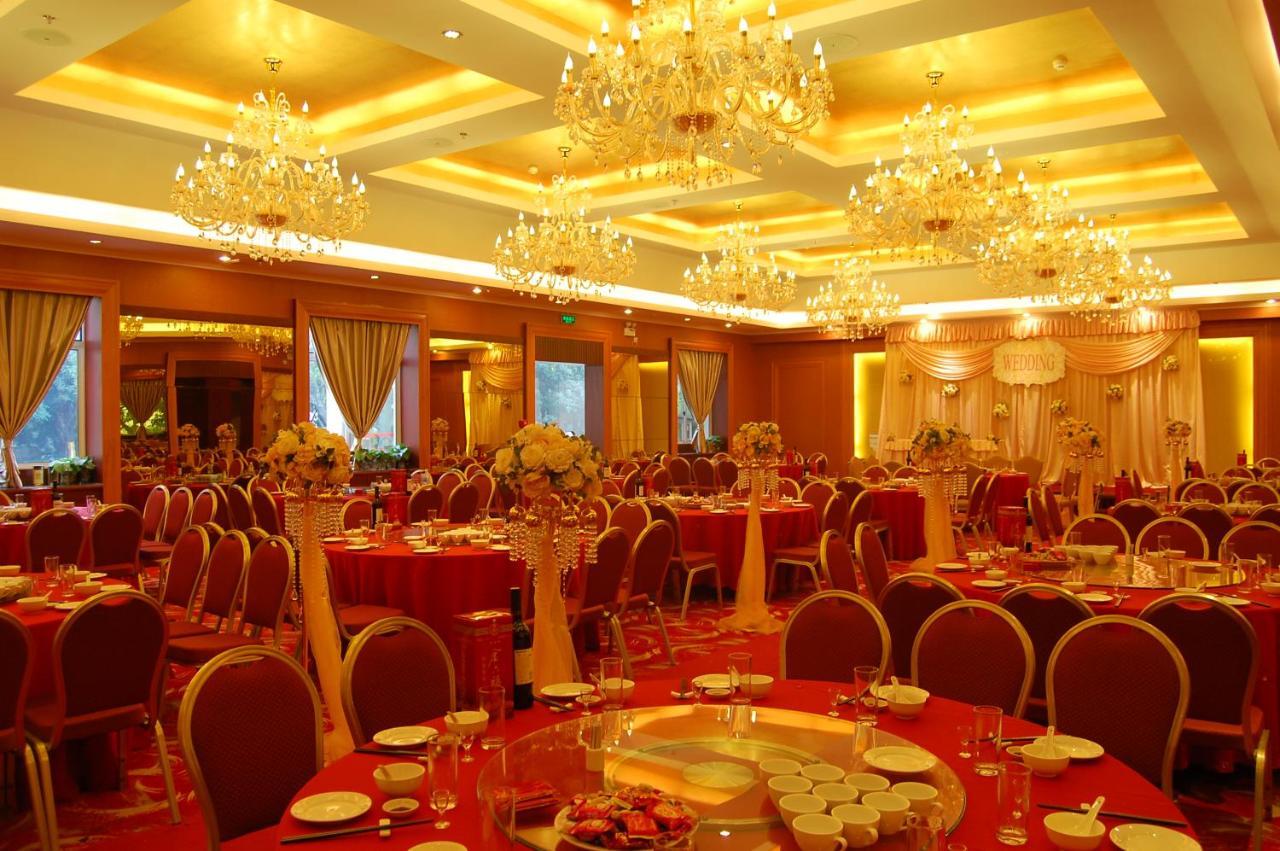 Ming Yuan Hotel Nanning Exterior foto