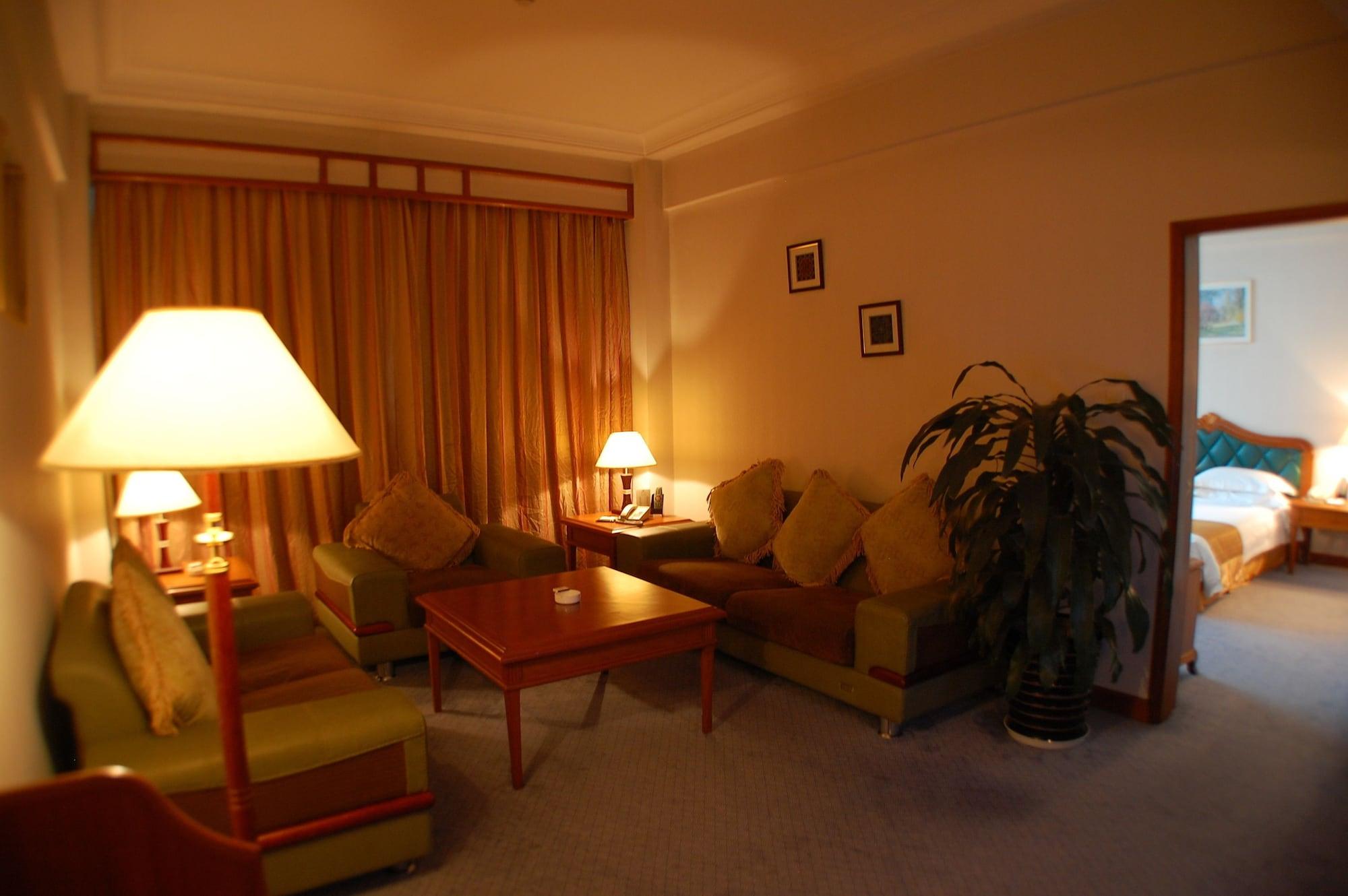 Ming Yuan Hotel Nanning Exterior foto